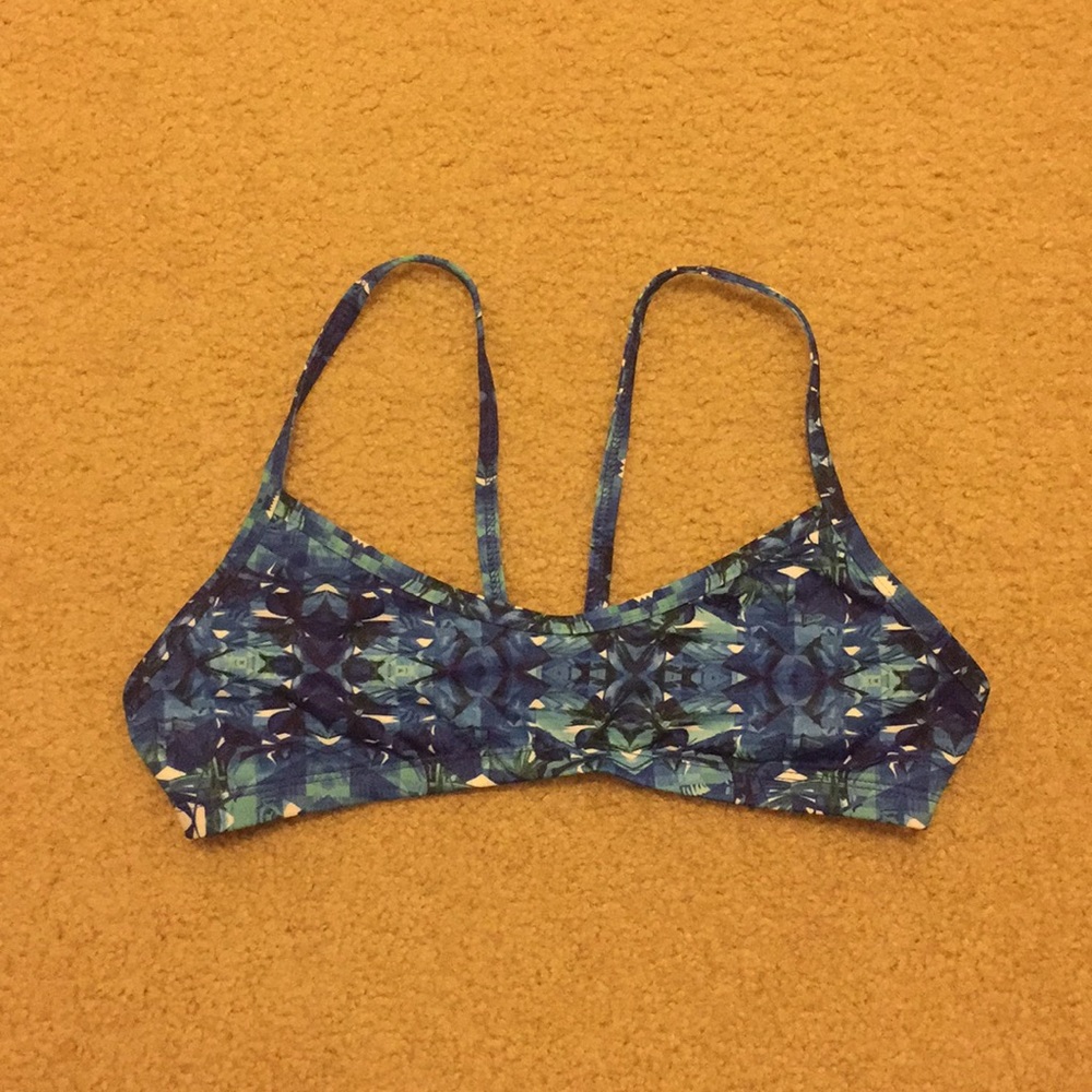 NWOT Jolyn top (rare print!)